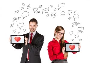 Цифровые Встречи: Знакомства Онлайн в Эпоху Виртуальной Социализации