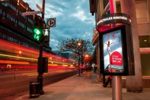 Искусство и Эффективность Вывесок для Наружной Рекламы