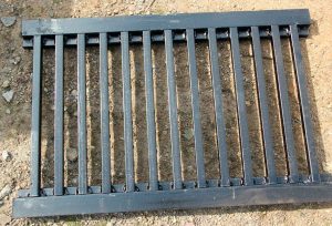 Металлические Дренажные Решетки: Эффективные Решения для Отвода Воды