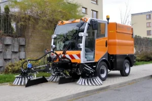 Почему своевременная замена запчастей на коммунальной технике – залог чистых городов